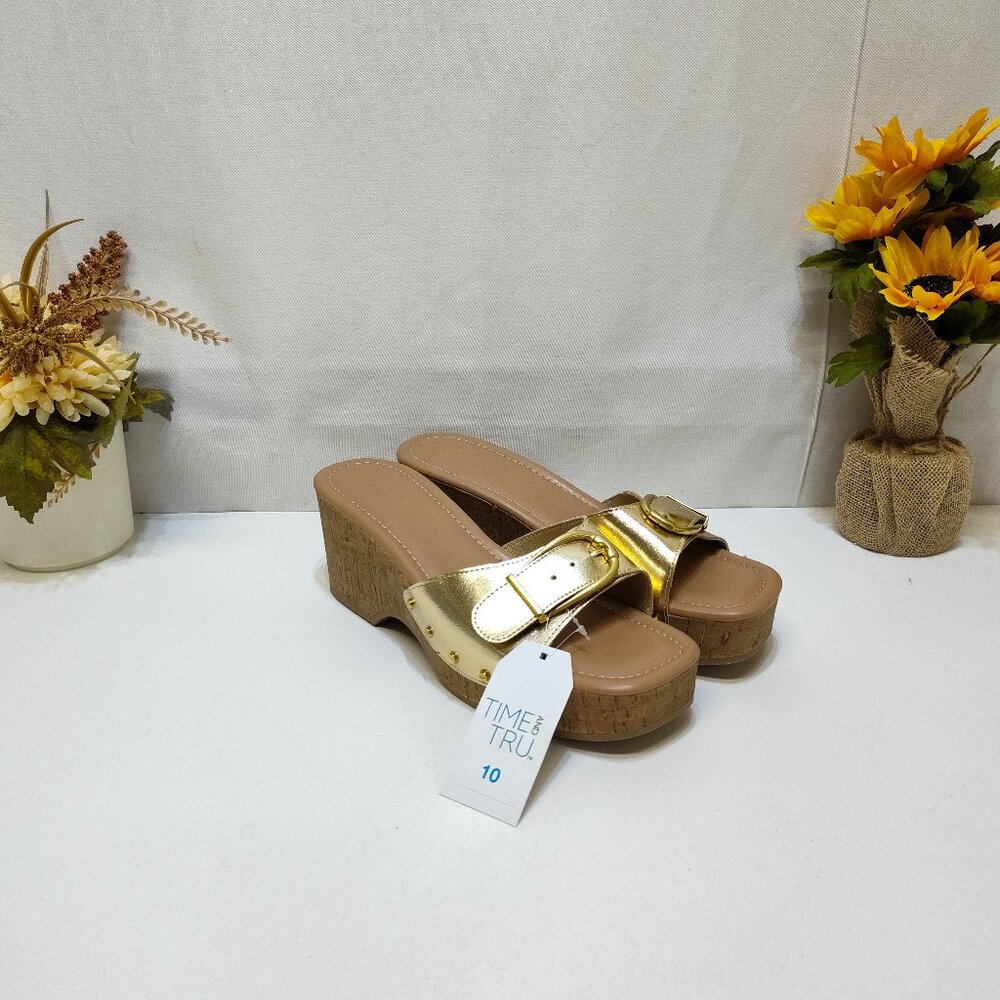 Time and Tru Gold Buckle Cork Wedge Platform Memory Foam Sandals Size 10 NWT